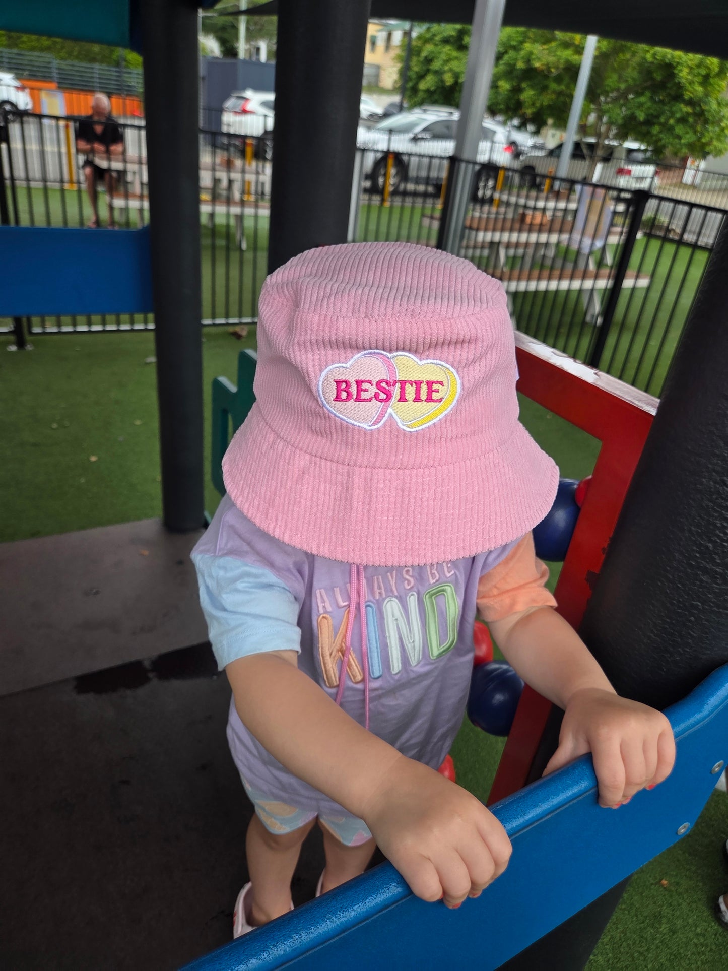 Bestie kids bucket hat